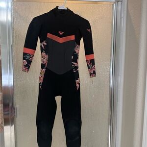 Roxy Black and Orange Floral Wetsuit